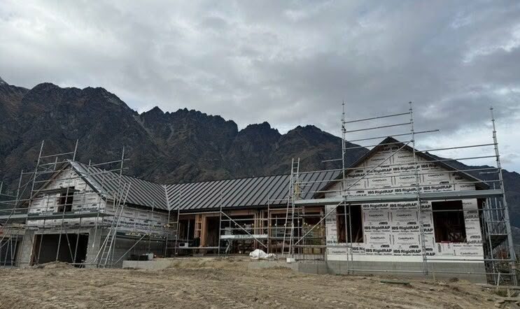 Glenelg, Jacks Point High Spec Build